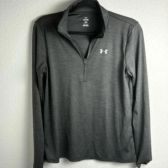 Women’s UA Tech Loose Fit Pullover - Picture 1 of 5